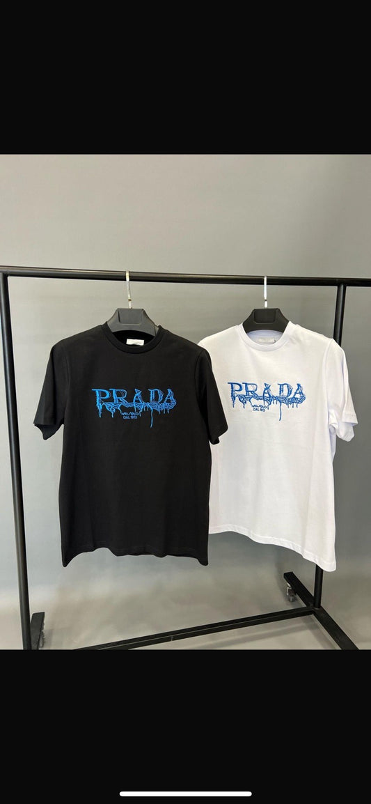 T-shirt prada
