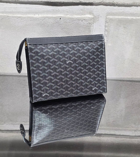 Goyard toiletry pouch black